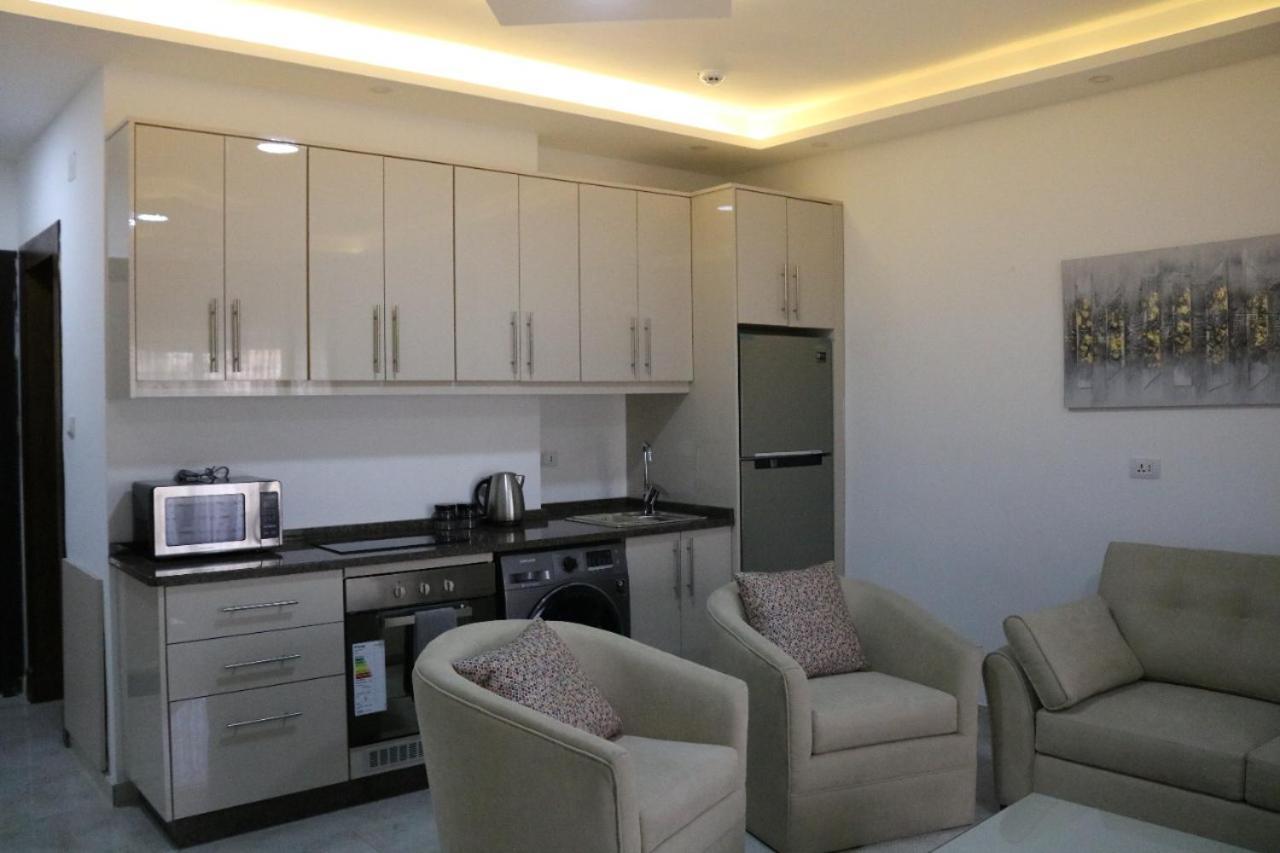 Executive Apartments Amman Exterior photo